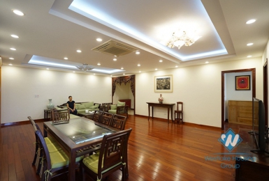 A spacious 3 bedroom apartment for rent in Ba Dinh District